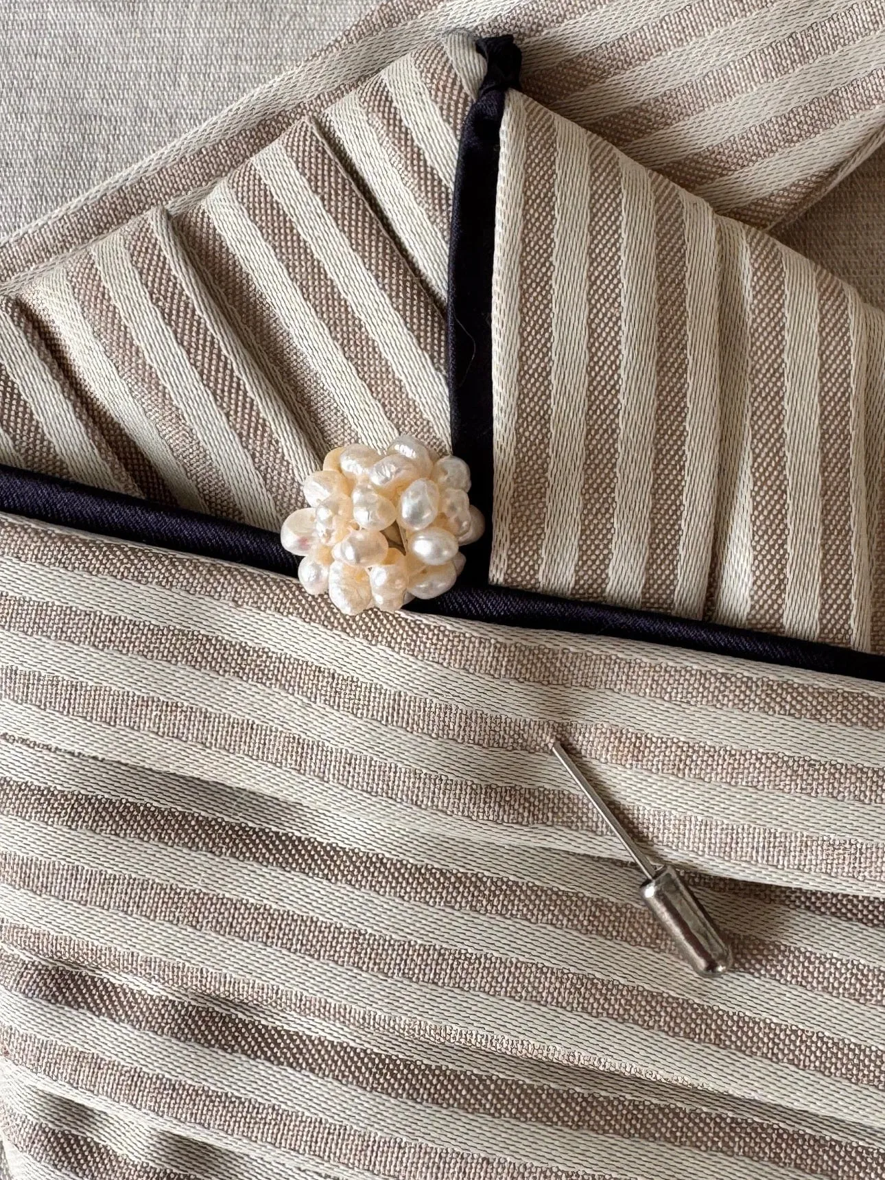 Various stock pins | brooches