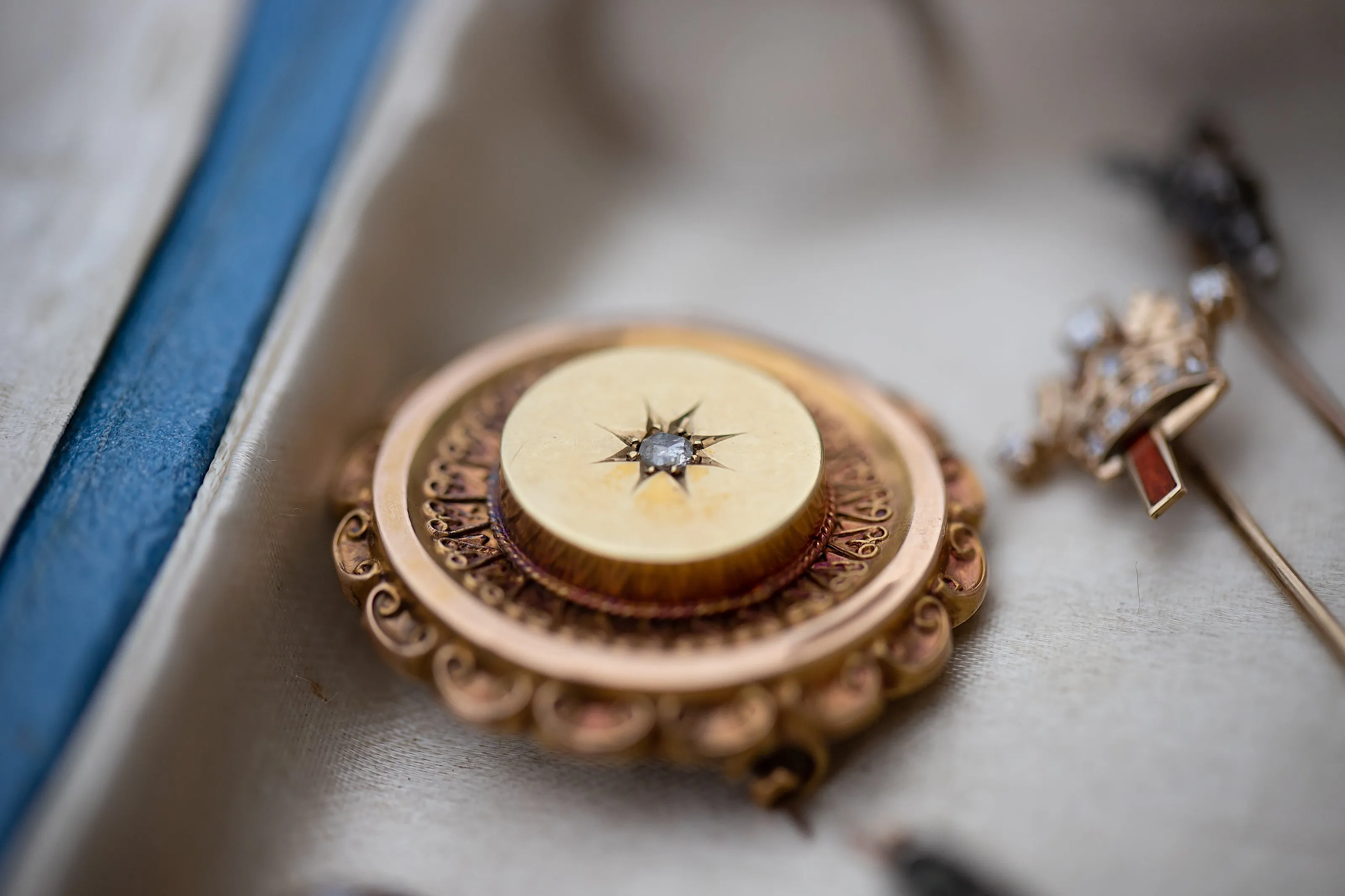 Victorian 14k 8.4g 0.10 CT Rose Cut Diamond Star Set Etruscan Revival Locket Brooch with Original Photos