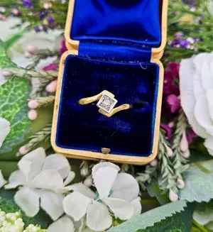Vintage 1976 9ct Yellow Gold Art Deco Style Diamond Square Solitaire Engagement Ring / Size L 1/2 or 6.25