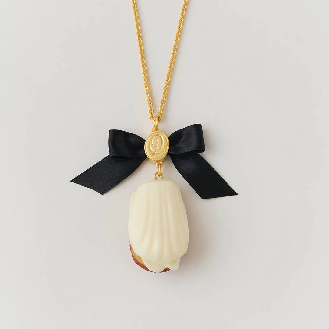 White Chocolate Madeleine Necklace【Japan Jewelry】